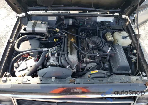 1987 Jeep Wagoneer from USA, damaged, VIN 1JCMR7518HT063048